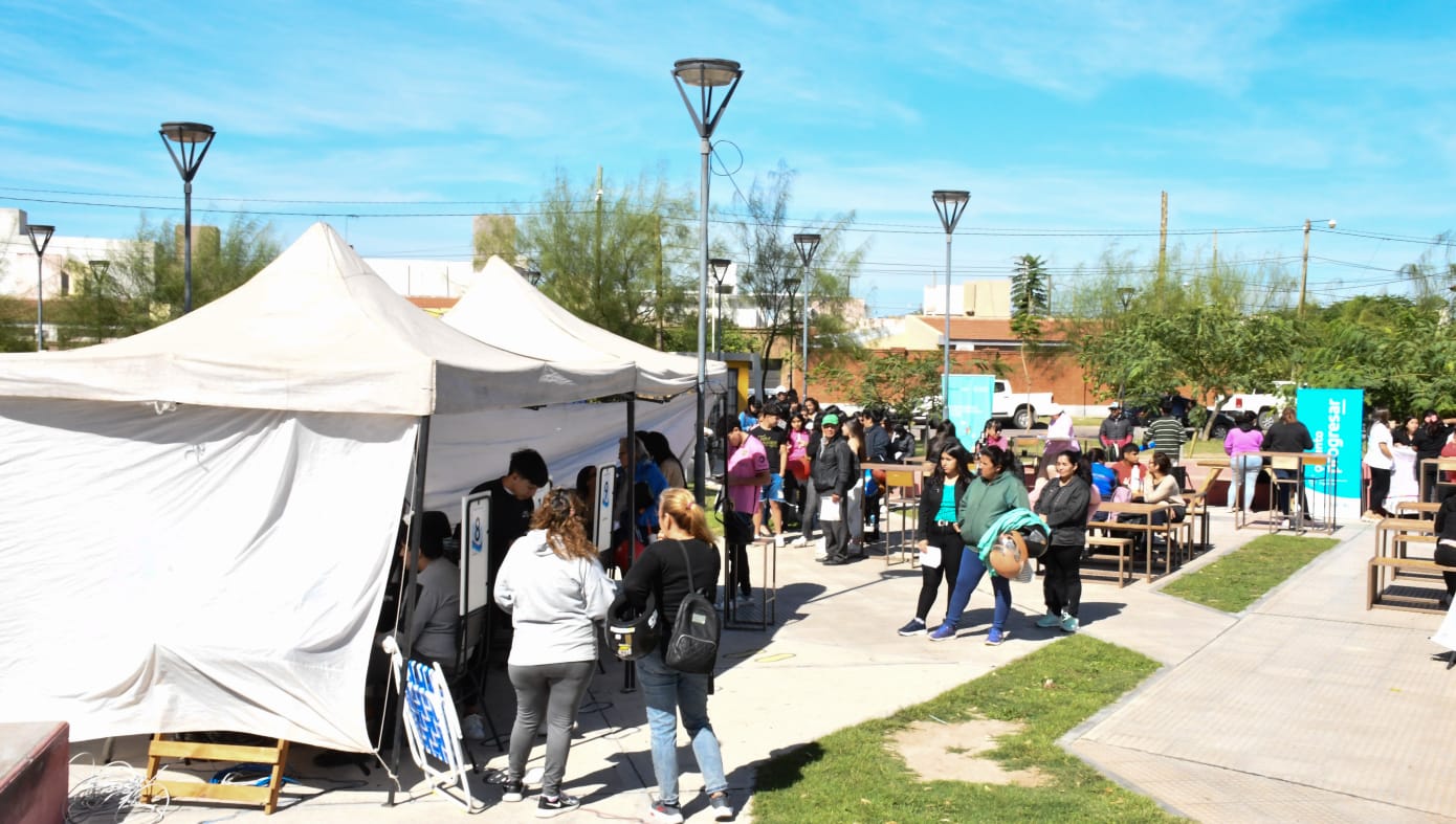 La Municipalidad y el Ministerio de Justicia y Derechos Humanos concretaron más de 500 trámites durante el operativo gratuito en los barrios para obtener el DNI