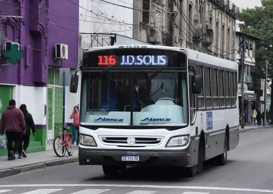 La Municipalidad intimó a comerciante por cobro indebido en la recarga de la tarjeta de colectivos