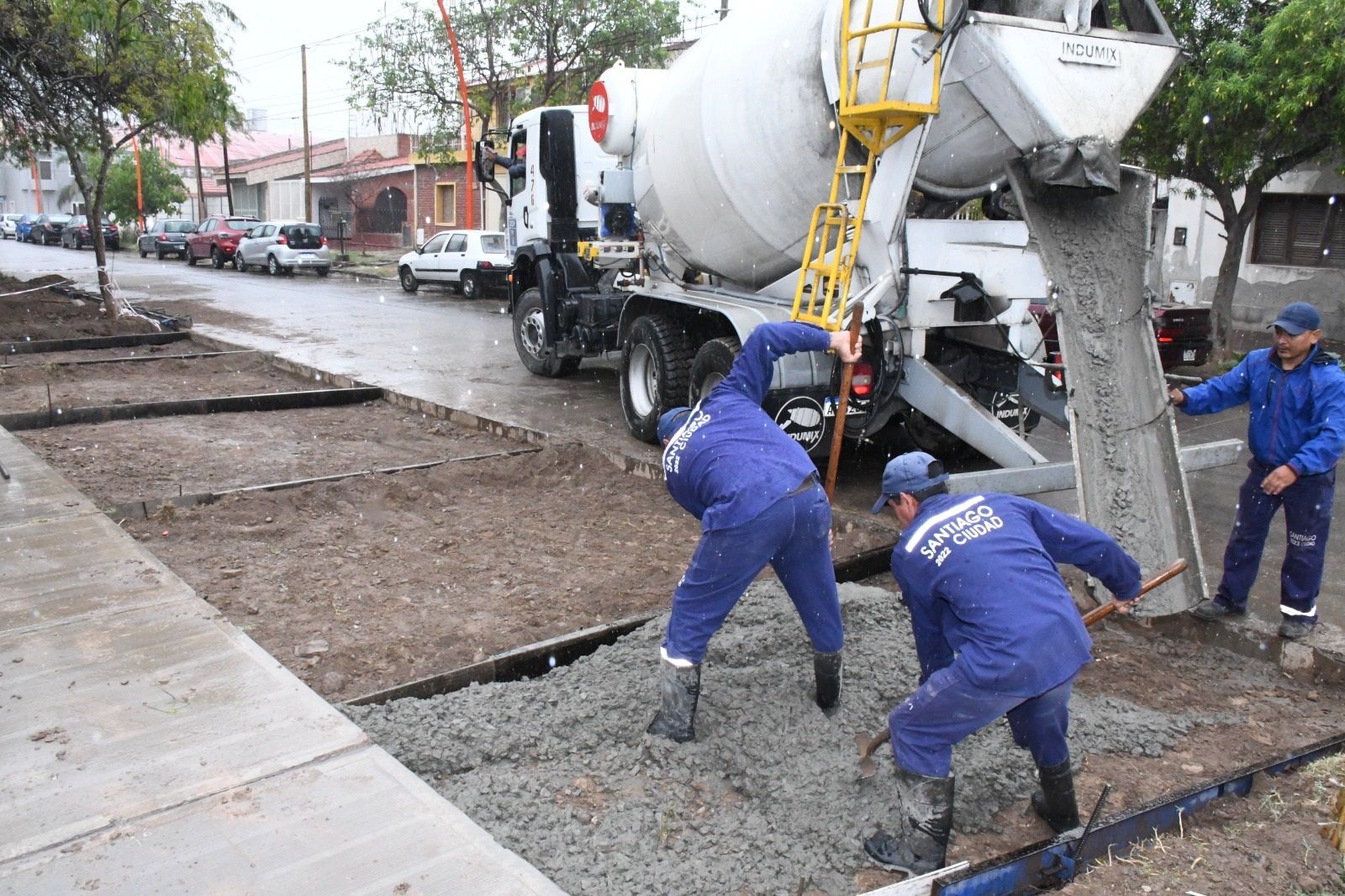 Obras Públicas de la Capital realiza trabajo de mejoras en la calle Matienzo