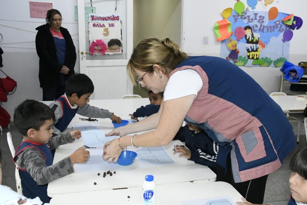Convocan a cubrir cargos docentes en jardines de infantes de la Municipalidad