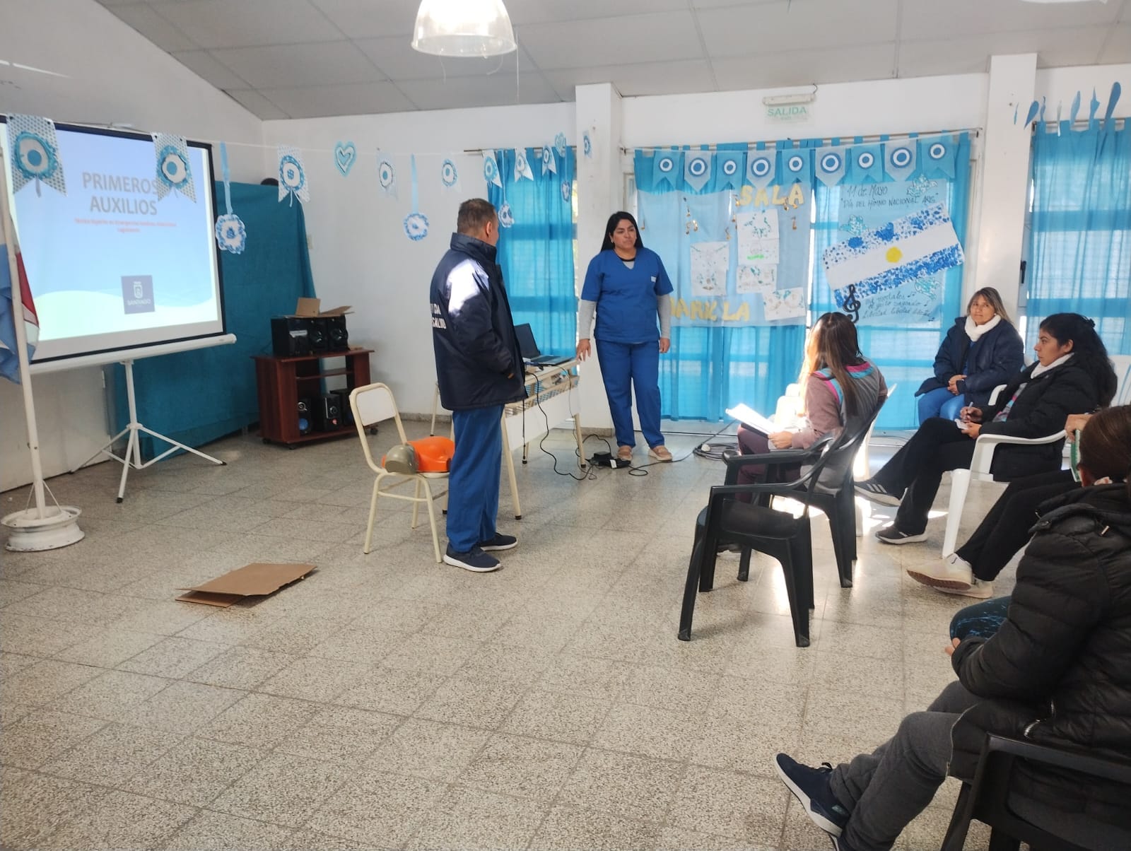 Centros de Salud de la Municipalidad capacitaron a maestras jardineras sobre primeros auxilios
