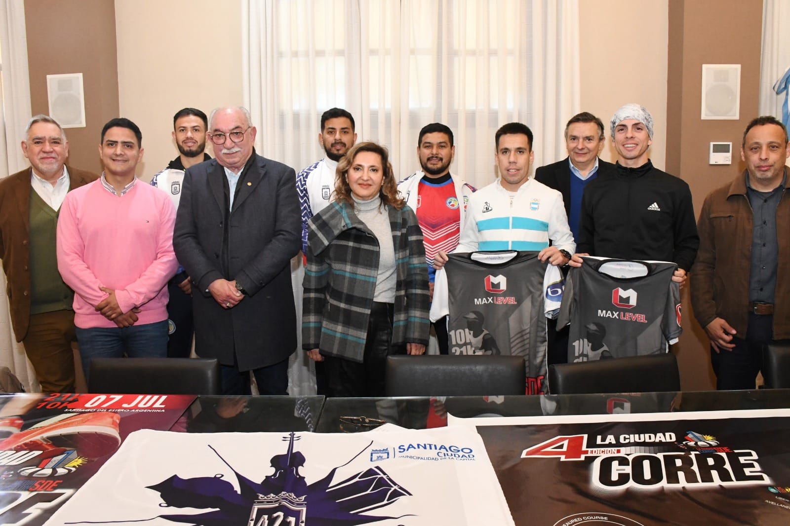 La intendente Fuentes y el secretario de deportes Dapello destacaron el número de corredores inscriptos de todo el país para la maratón La Ciudad Corre