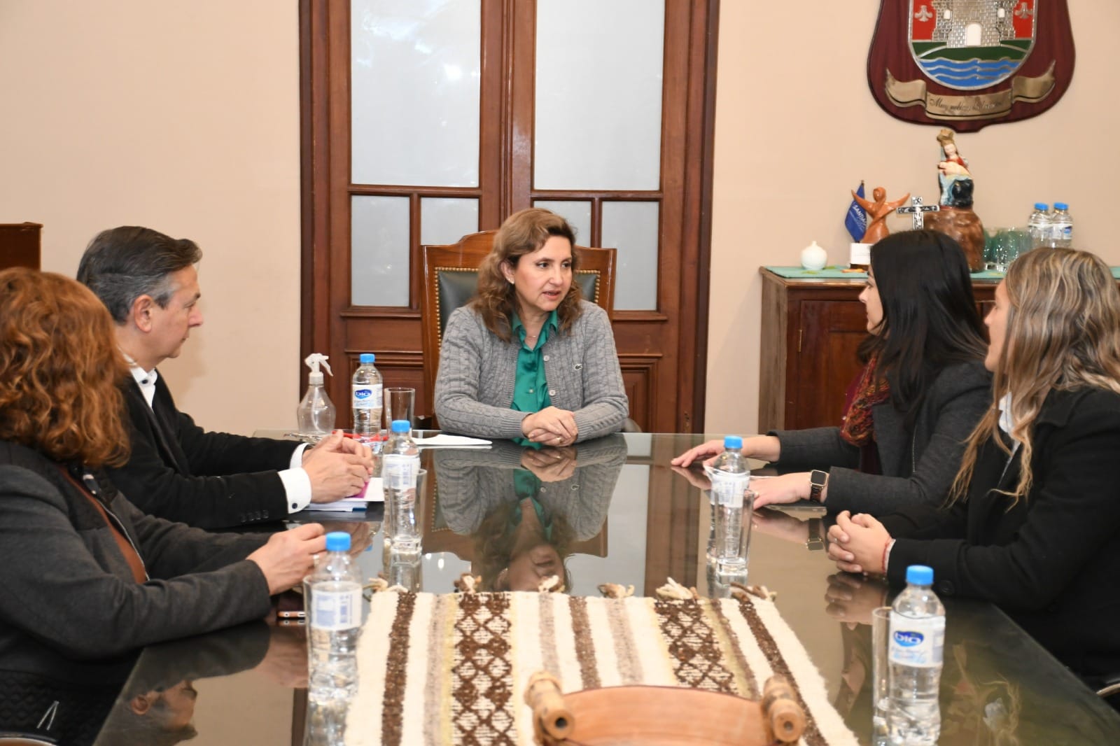 La intendente Fuentes recibió a organizadores de la Copa NOA de cervezas artesanales